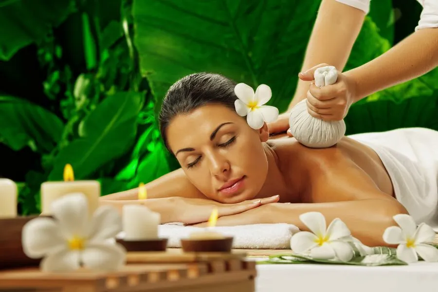 herbal ball compress therapy